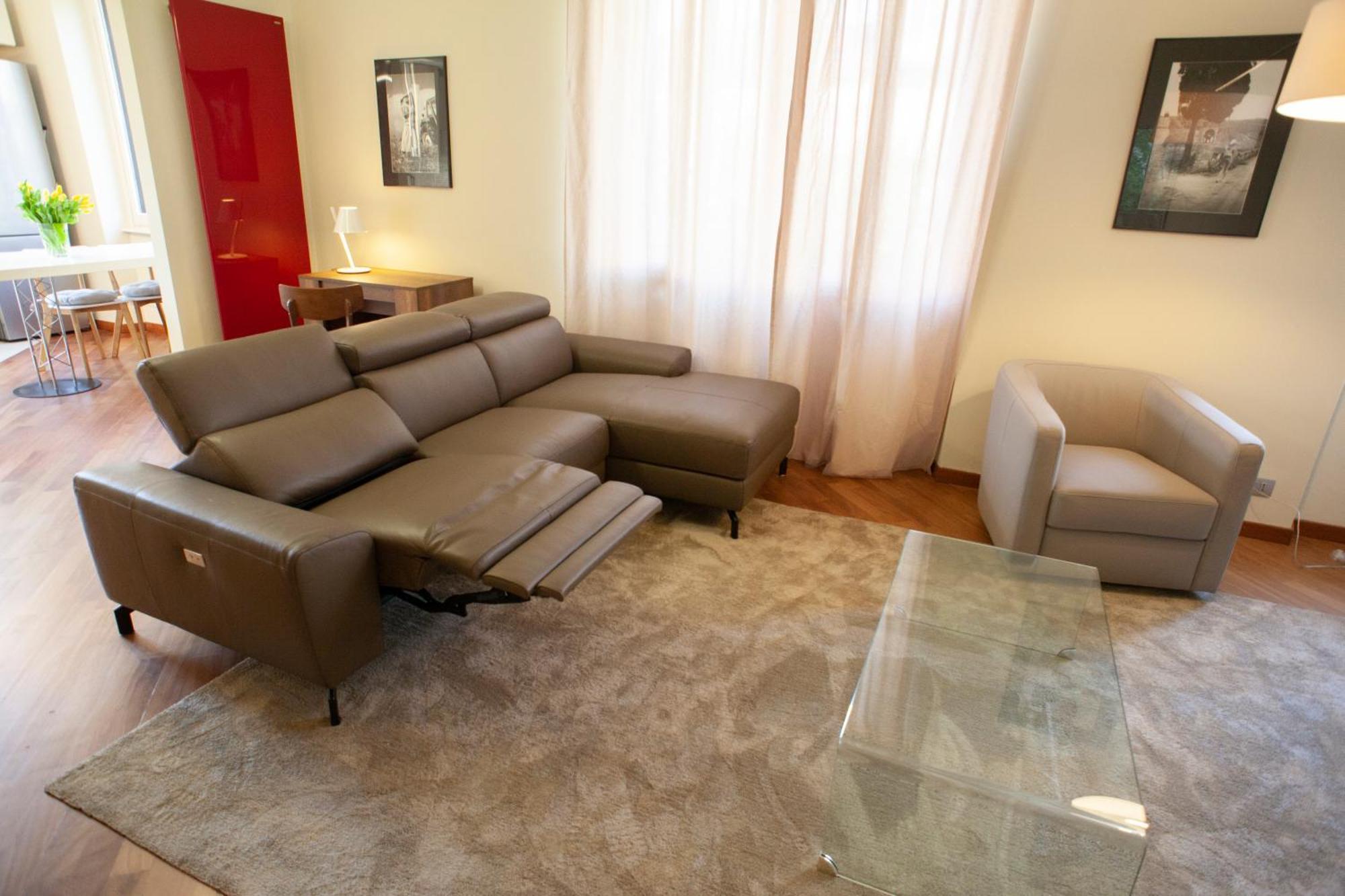 Apartment Bright And Comfy In A Beautiful Contemporary