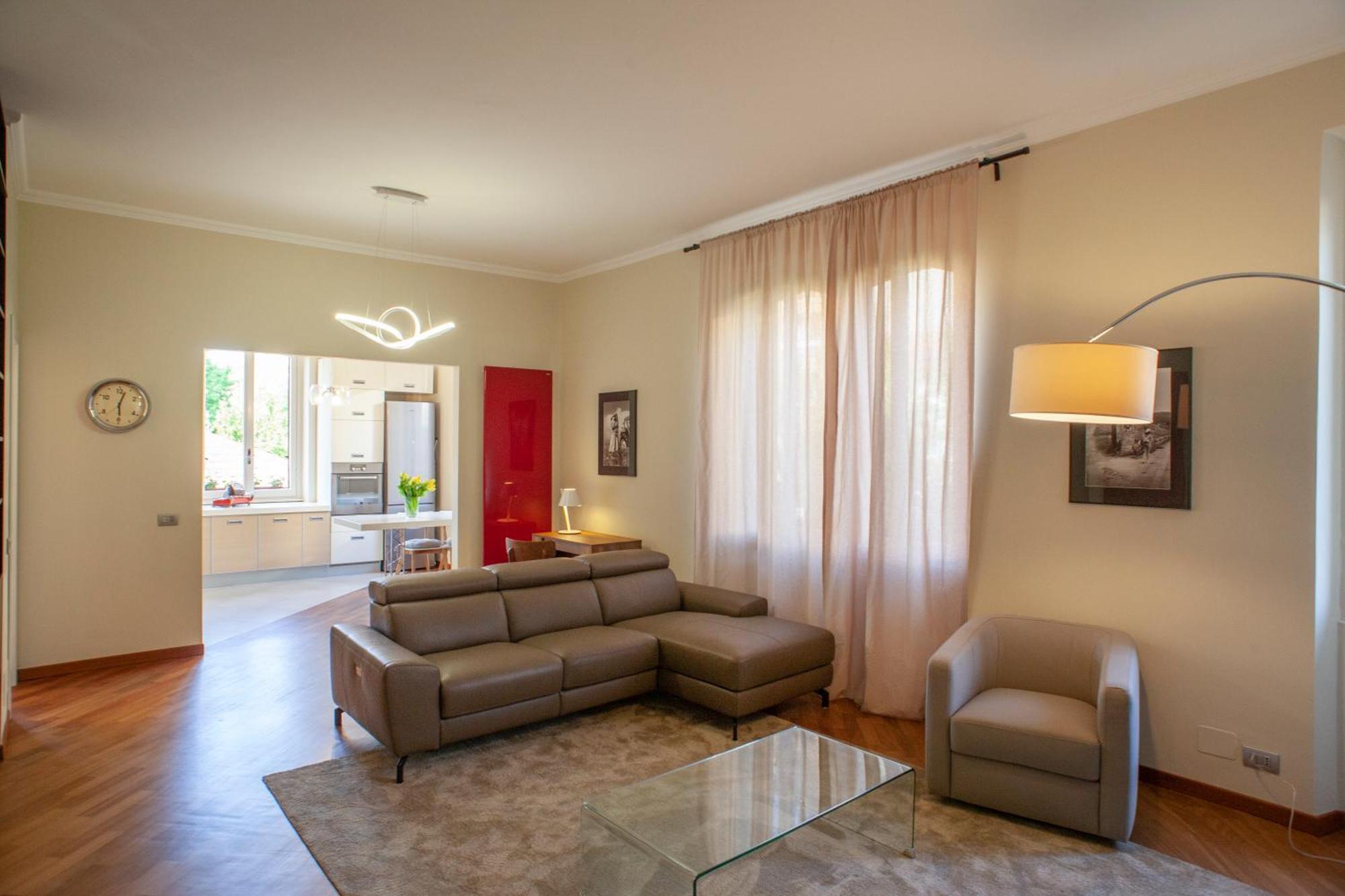 Bright And Comfy In A Beautiful Contemporary Mailand